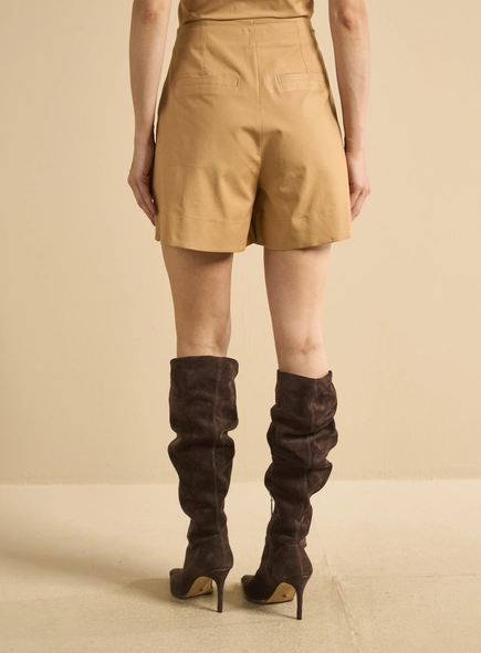 Short Feminino Alfaiataria Reto