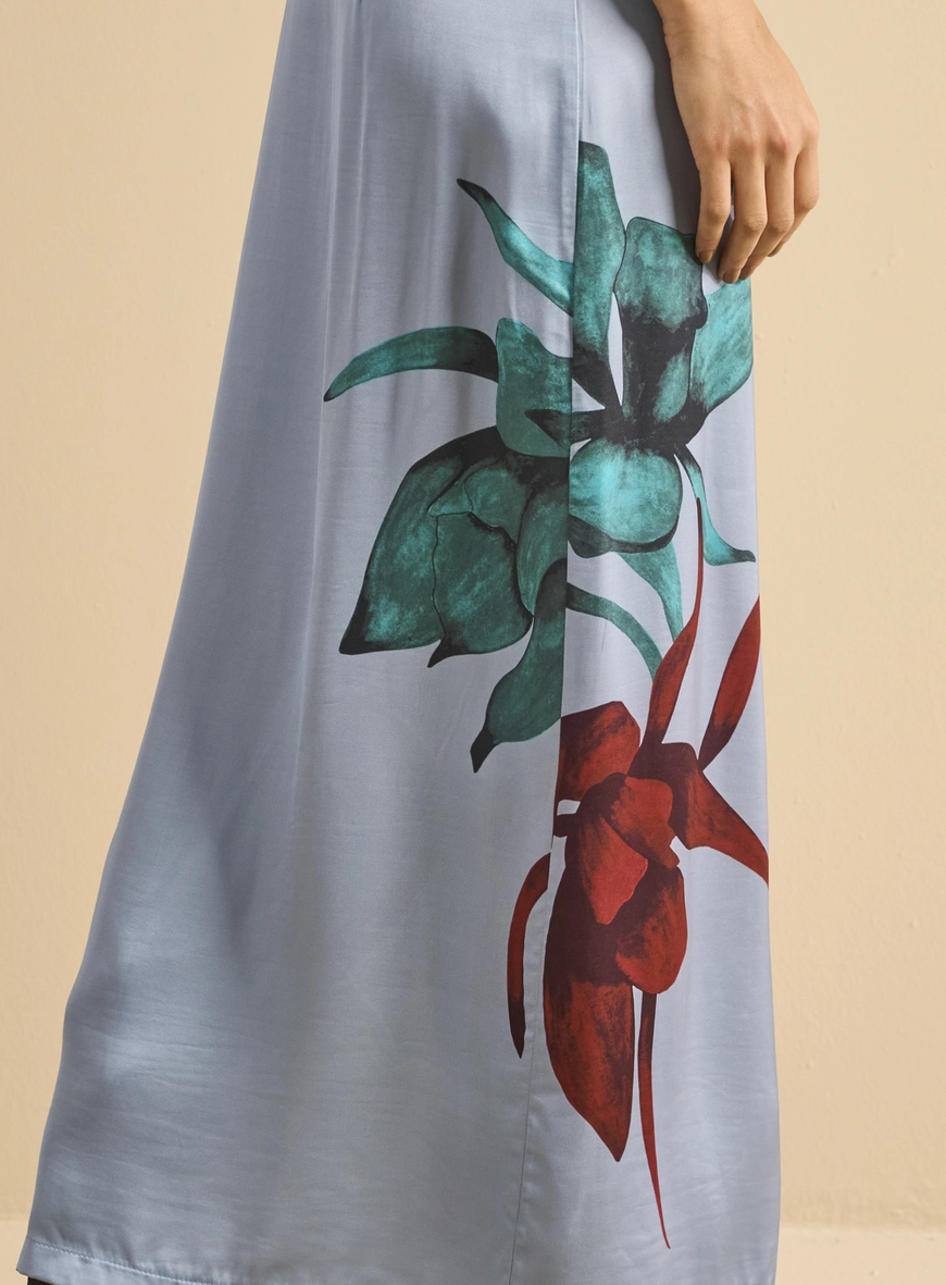 Saia Midi Reta Com Fenda - Aura Floral Azul