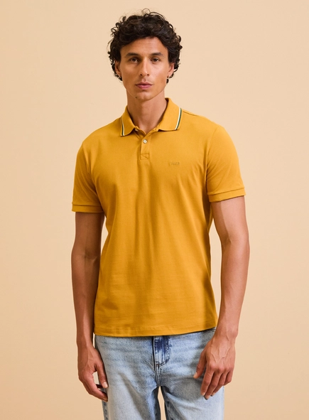 Polo Masculina Muscle Piquet Com Frisos