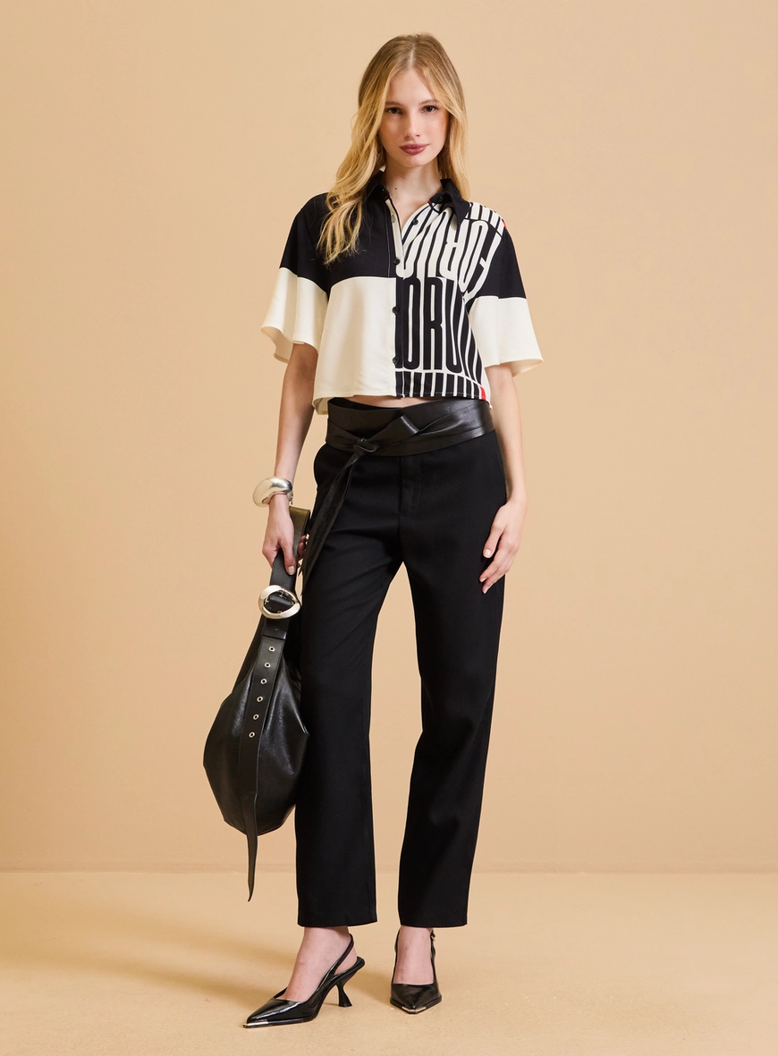 Camisa Feminina Reta Estampada Estampados