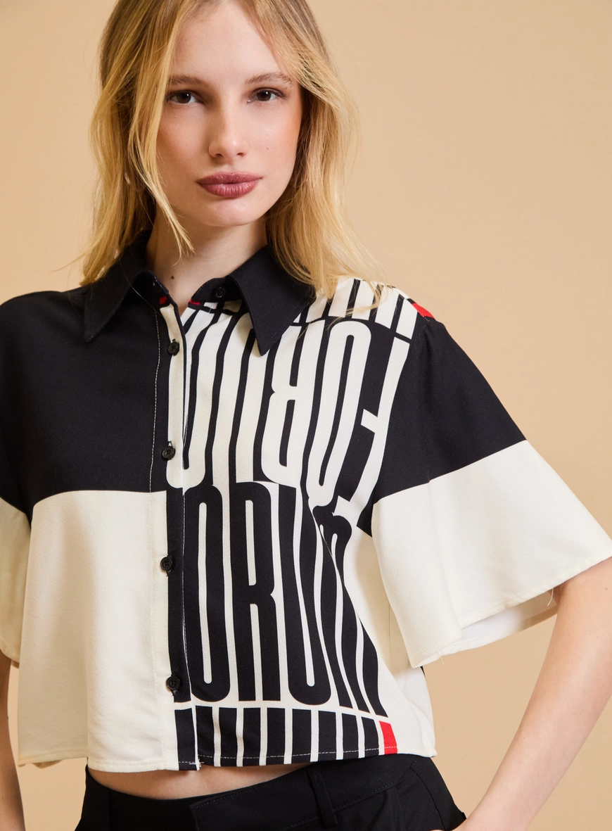 Camisa Feminina Reta Estampada Estampados