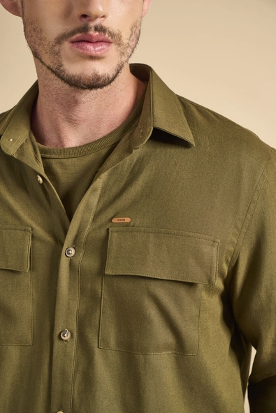 Camisa Masculina Relax Utilitária