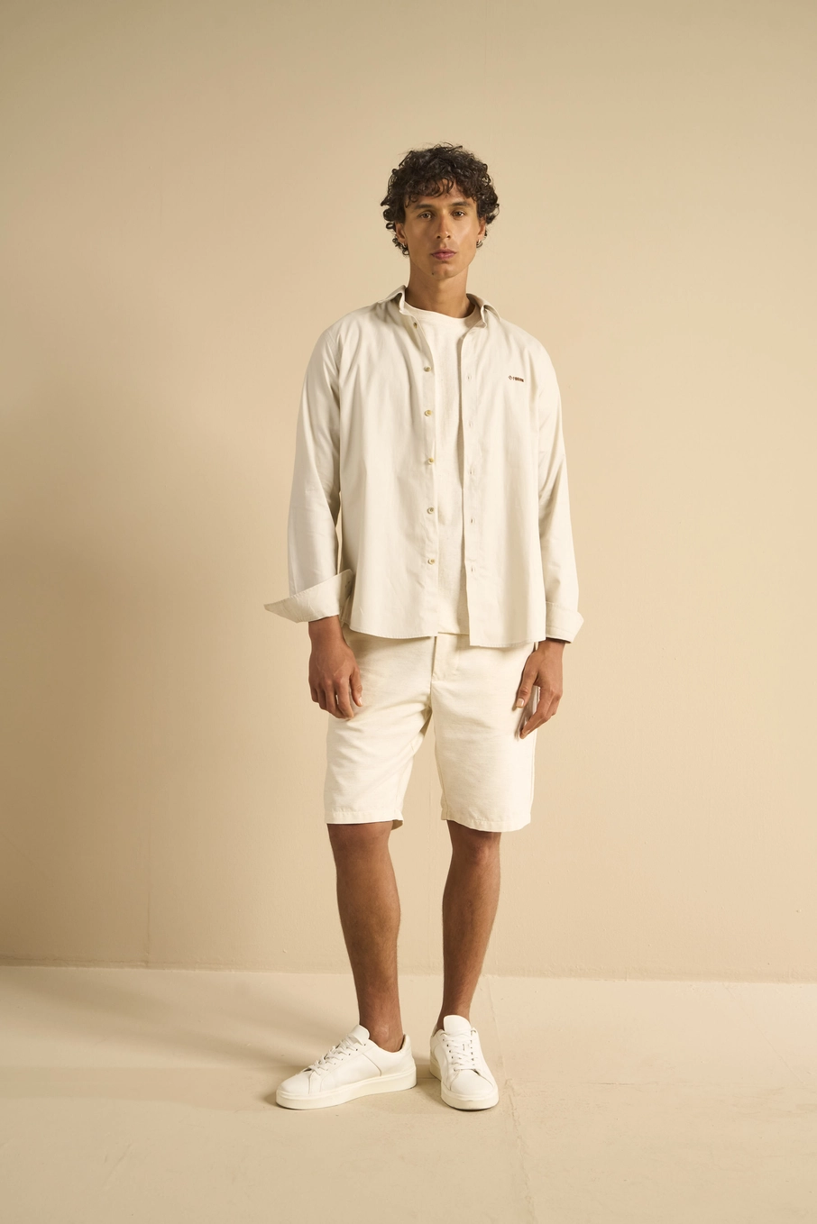 Camisa Masculina Relax Básica Bege 1