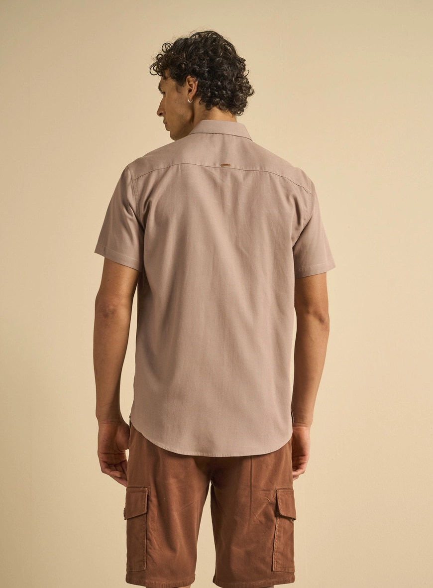 Camisa Masculina Relax Manga Curta Marrom