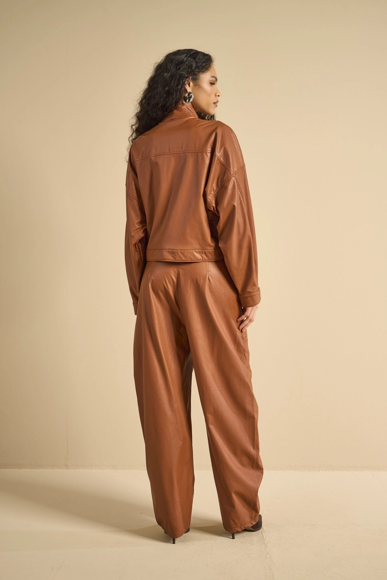 Jaqueta Feminina Oversized Em Pu Marrom