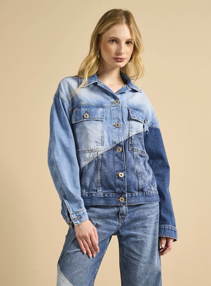 Jaqueta Jeans Feminina Trucker Bicolor