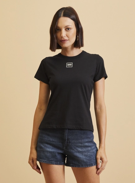 Camiseta Feminina Básica - Fran