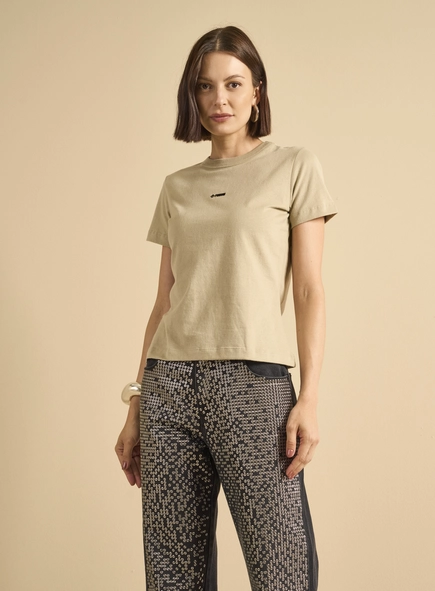 Camiseta Feminina Básica - Fran