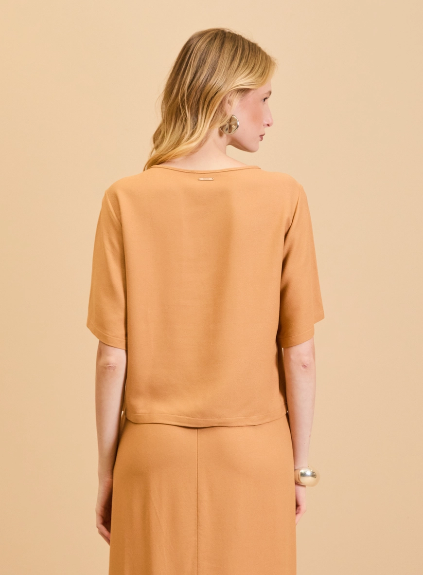 Camiseta Feminina Oversized Bege