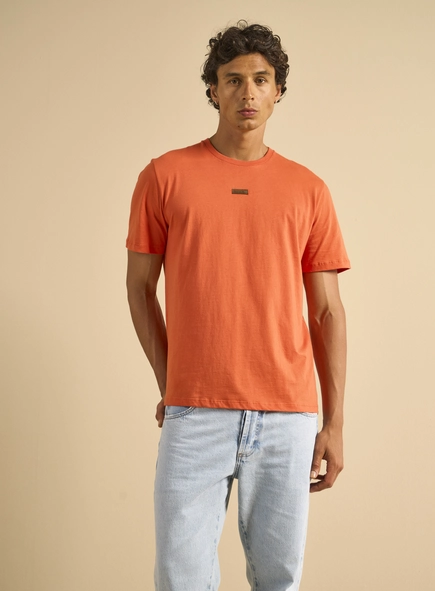 Camiseta Masculina Básica New Box