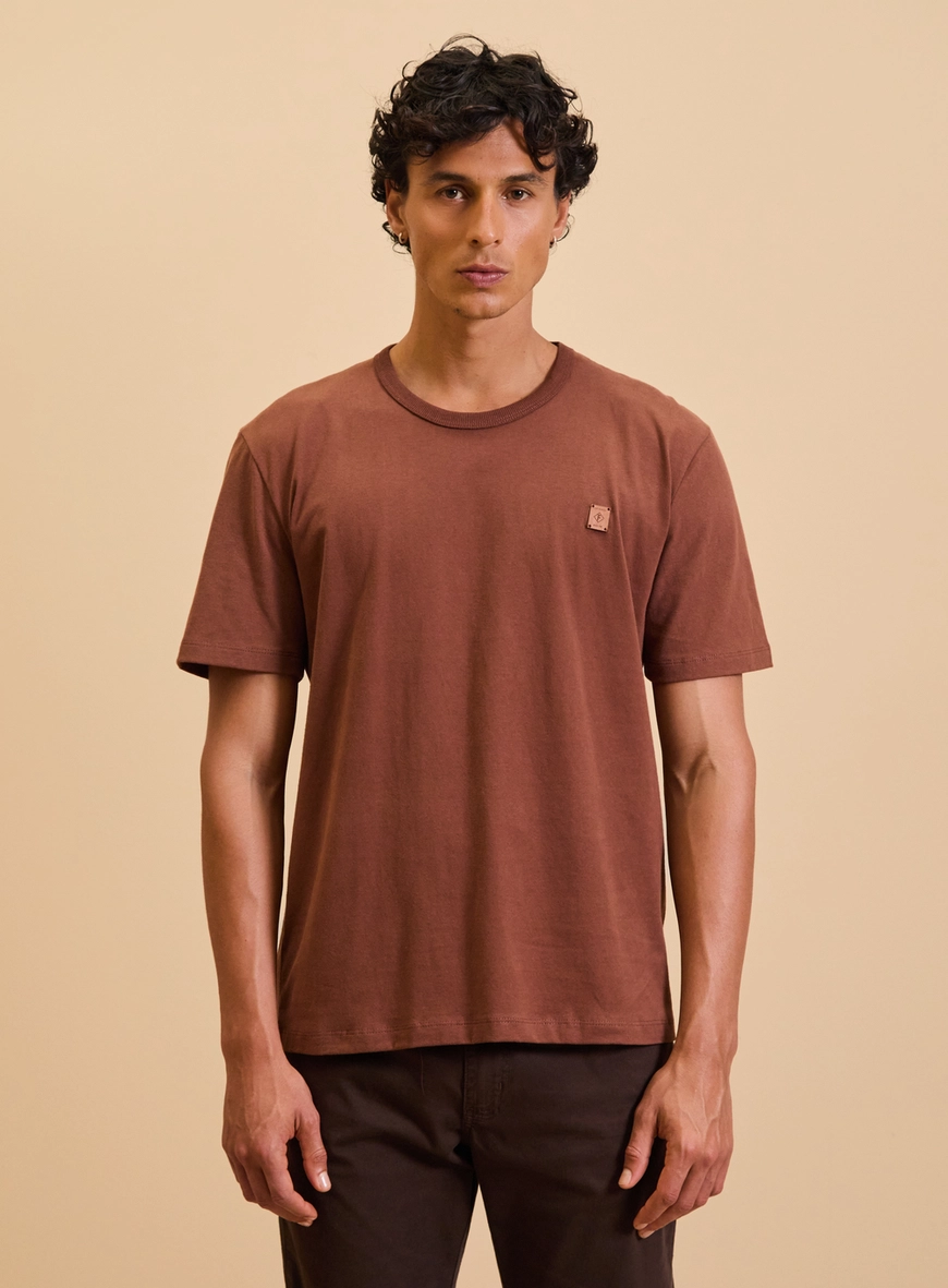 Camiseta Masculina New Box Básica Marrom