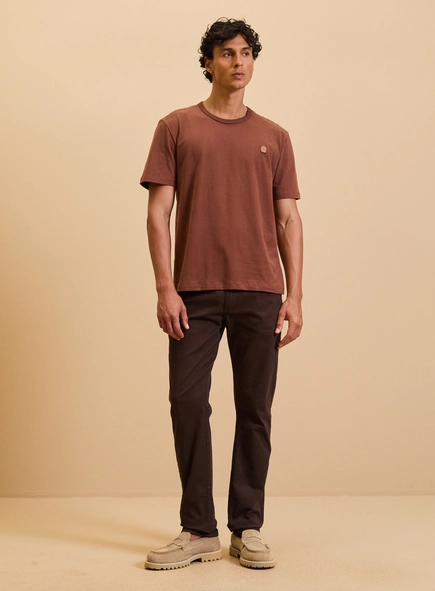 Camiseta Masculina New Box Básica