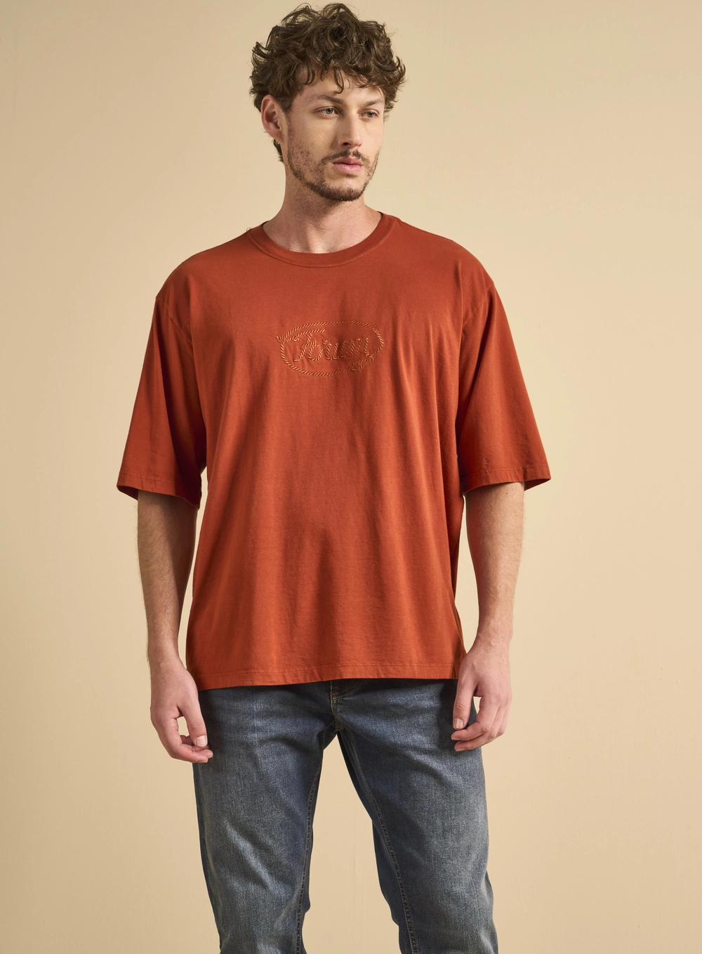 Camiseta Masculina Over Com Bordado Laranja 3