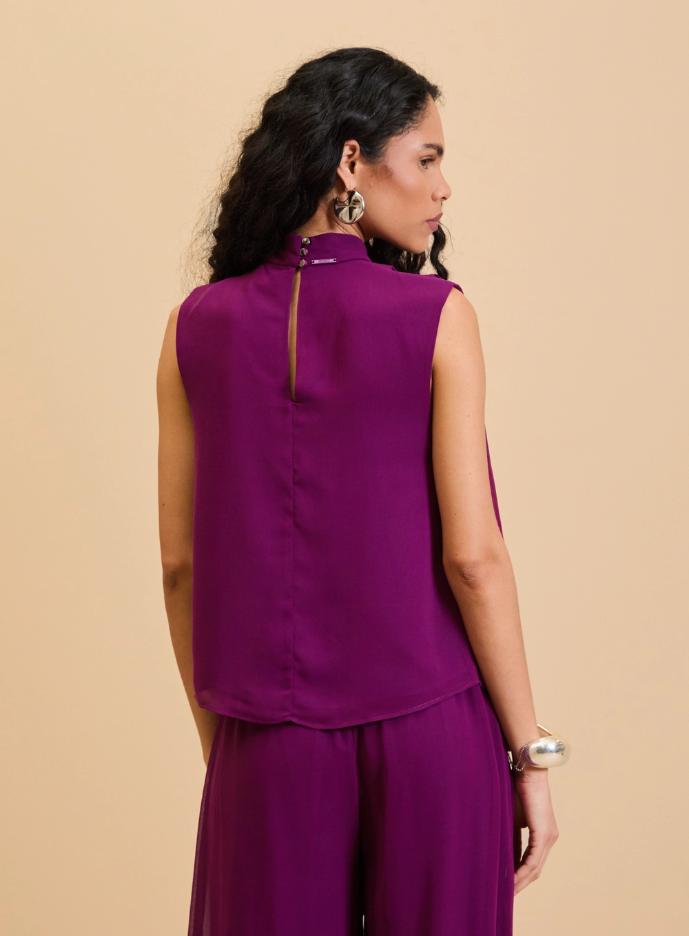 Blusa Ampla Gola Alta Drapeada Roxo 2