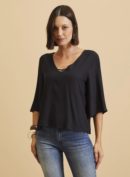 Blusa Fluida Decote V