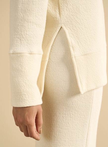Blusão Alongado Feminino Com Fendas
