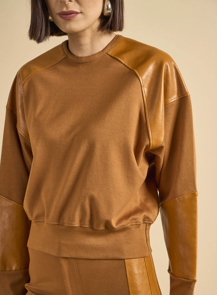Blusão Feminino Over Detalhe Pu