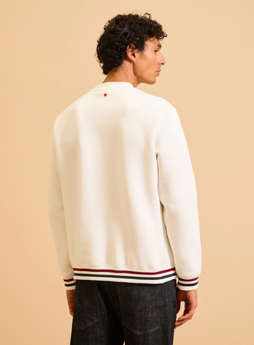 Blusão Moletom New Comfort Detalhe Retilínea Off Shell