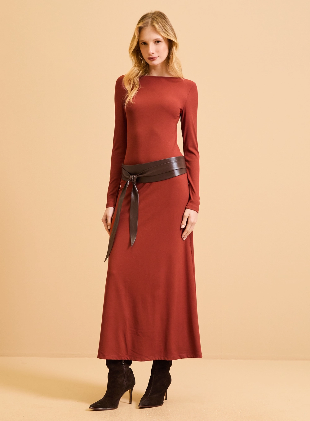 Vestido Longo Fluido Decote Reto Laranja 1
