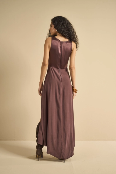 Vestido Midi Acetinado Assimétrico