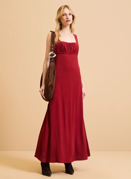 Vestido Midi Estruturado Franzido