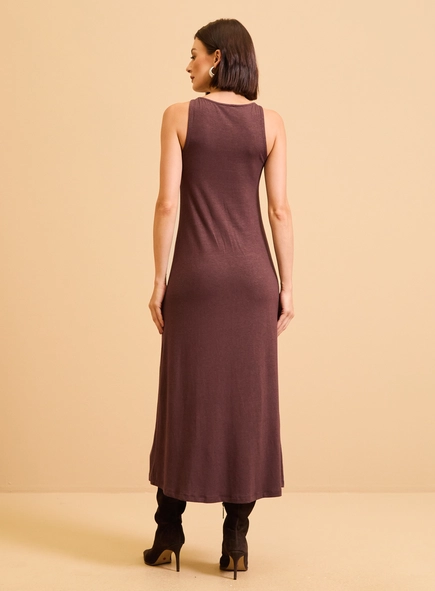 Vestido Midi Básico Fluido