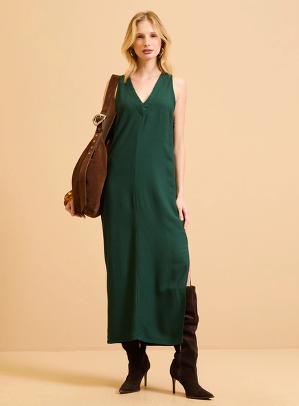 Vestido Midi Reto Decote V Com Fenda