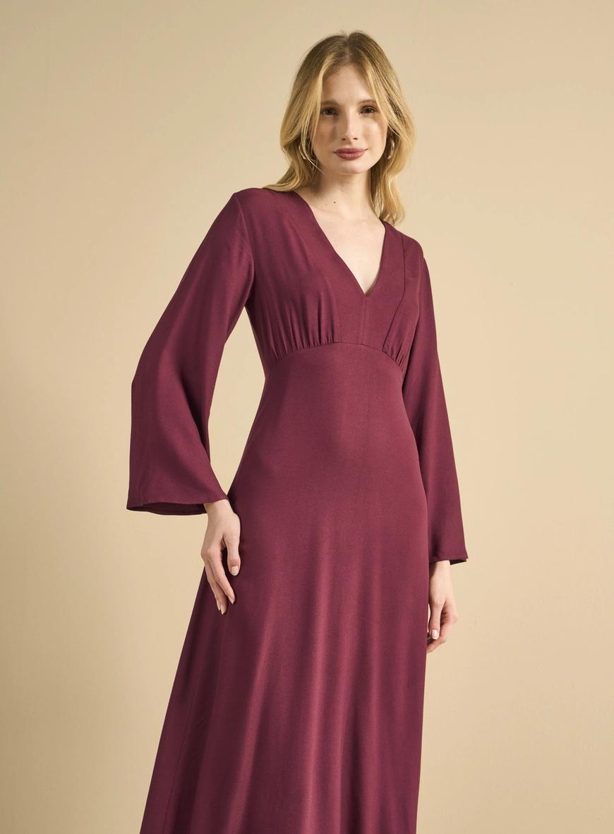 Vestido Midi Amplo Decote V Bordô