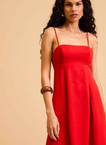 Vestido Curto Com Pregas Frontais