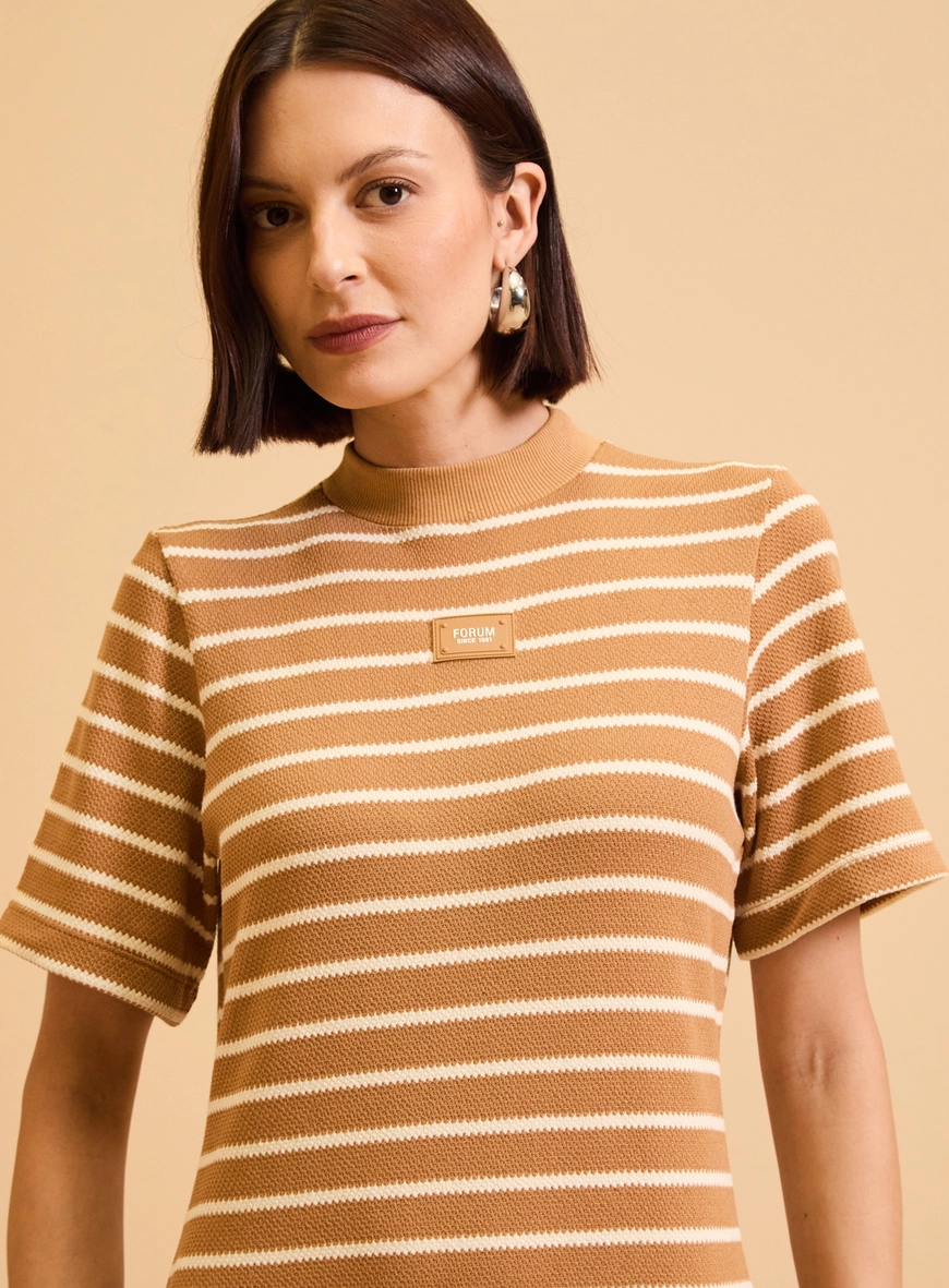 Vestido Midi Gola Alta Com Fenda Listrado Estampados