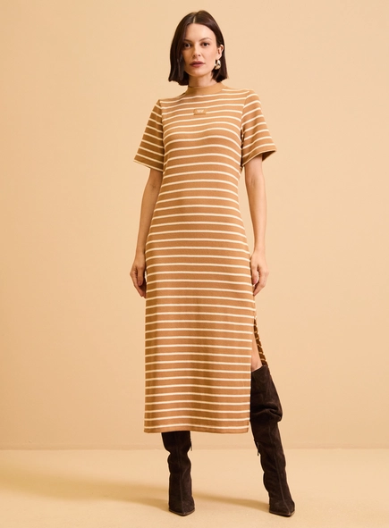 Vestido Midi Gola Alta Com Fenda Listrado