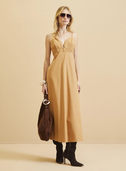Vestido Midi Estruturado Busto Duplo