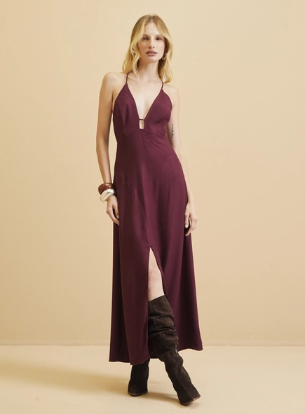 Vestido Midi Ajustado Com Fenda