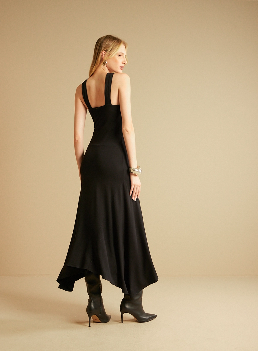 Vestido Longo Recorte Frontal Preto