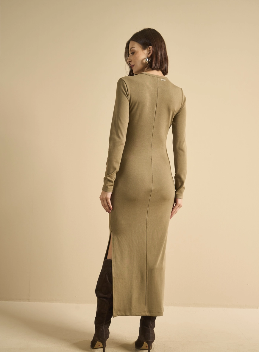 Vestido Midi Justo Canelado Bege