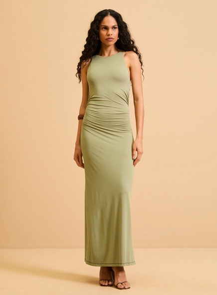 Vestido Longo Com Franzido Lateral