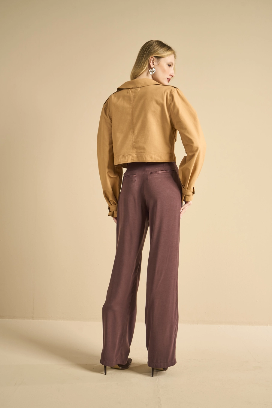 Casaco Feminino Alfaiataria Trench Coat Bege 4