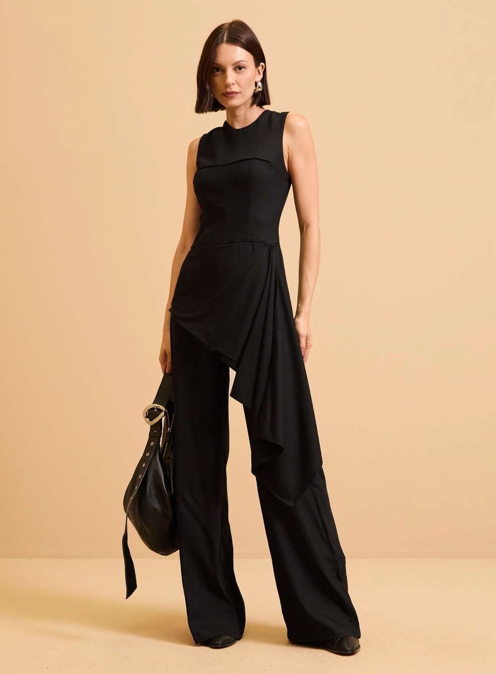 Macacão Reto Wide Leg Com Sobreposição Preto 1
