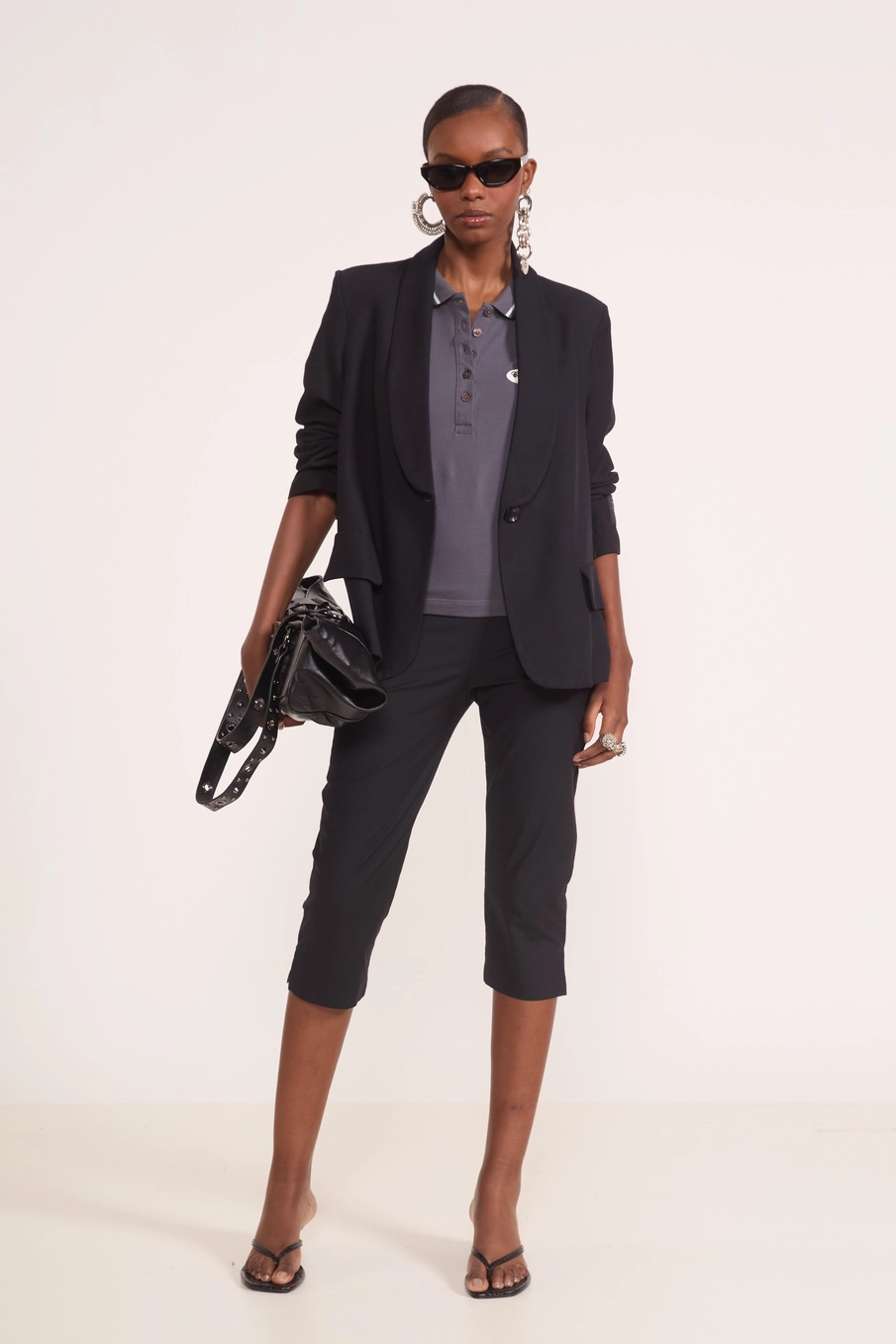 Calça Capri Alfaiataria Slim Preto