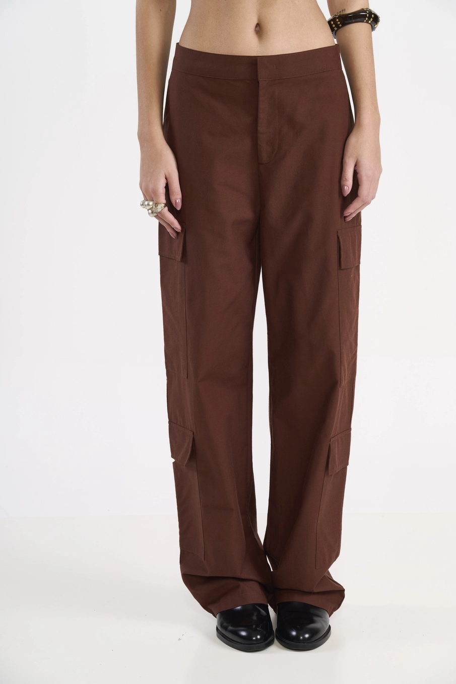Calça Cargo Wide Leg Utilitária Marrom