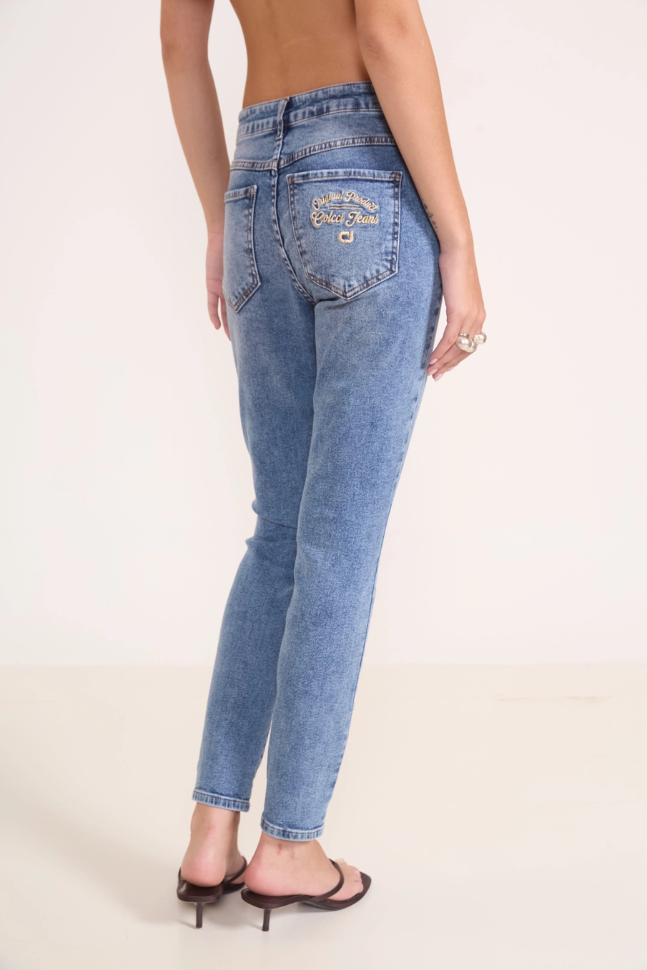 Calça Jeans Skinny Bordado Logo Índigo