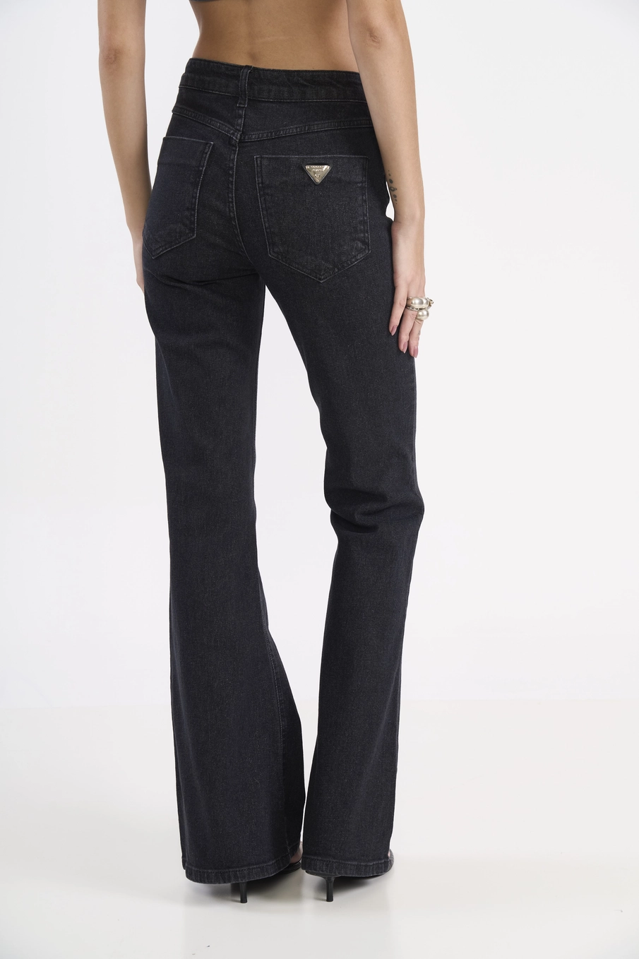 Calça Jeans Nova York Flare Com Cinto Indigo Preto