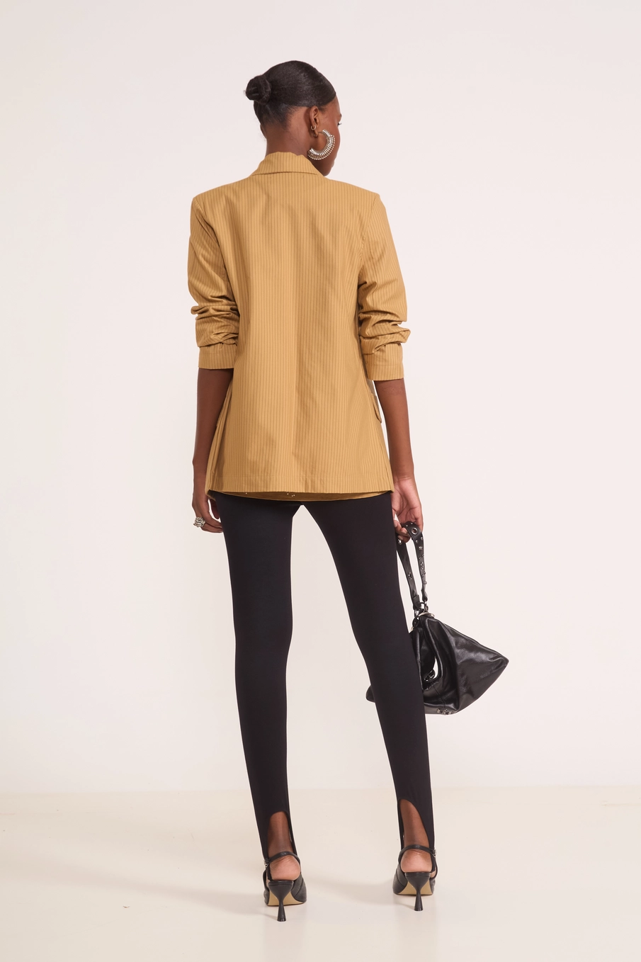 Calça Legging Com Pezinho Preto