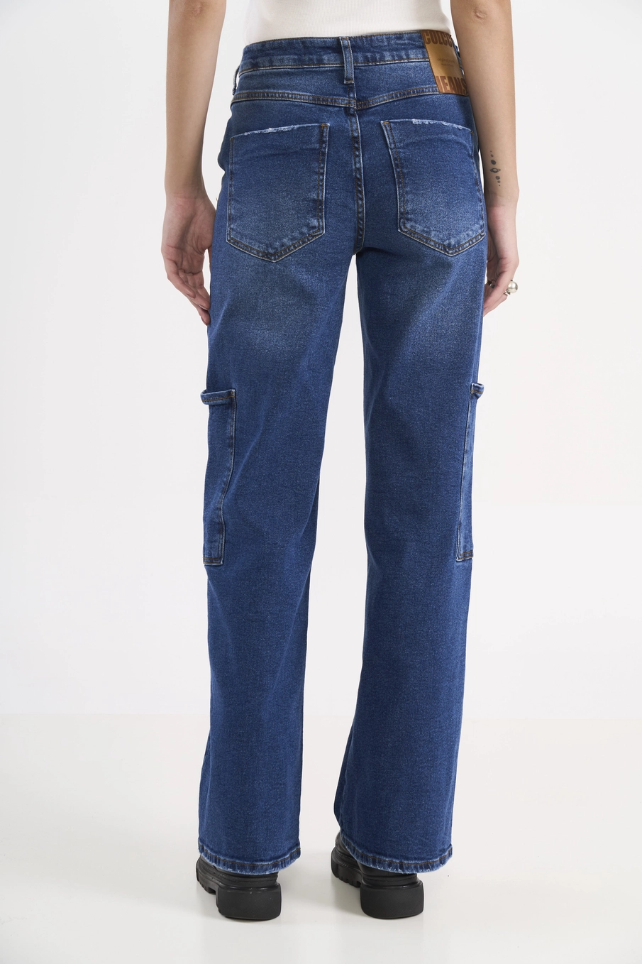 Calça Jeans Wide Leg Cargo Berlim Índigo