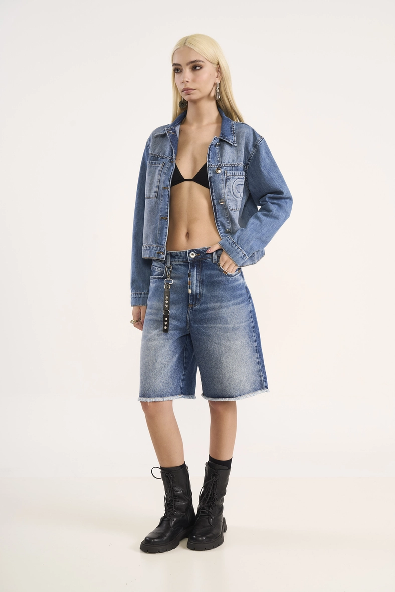 Bermuda Jeans Alongada Over Miami