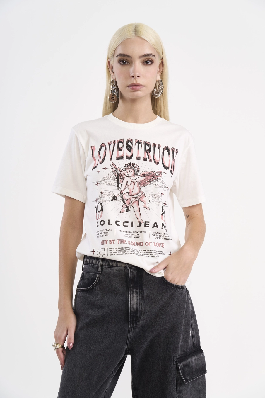 Camiseta Estampada Lovestruck Off Shell