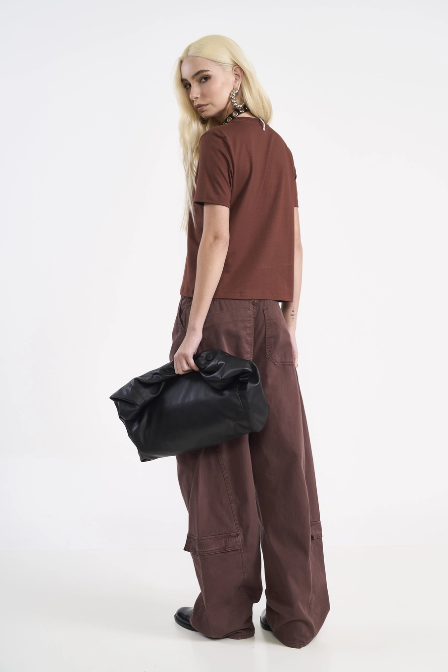 Camiseta Básica Slim Com Estampa Marrom