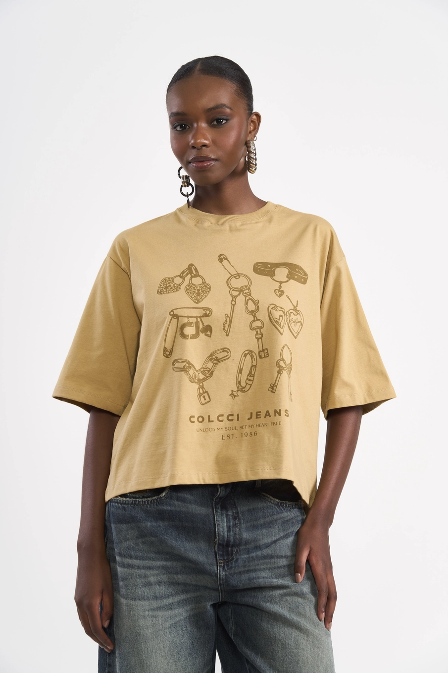 Camiseta Oversized Boxy Estampada Bege Soybean
