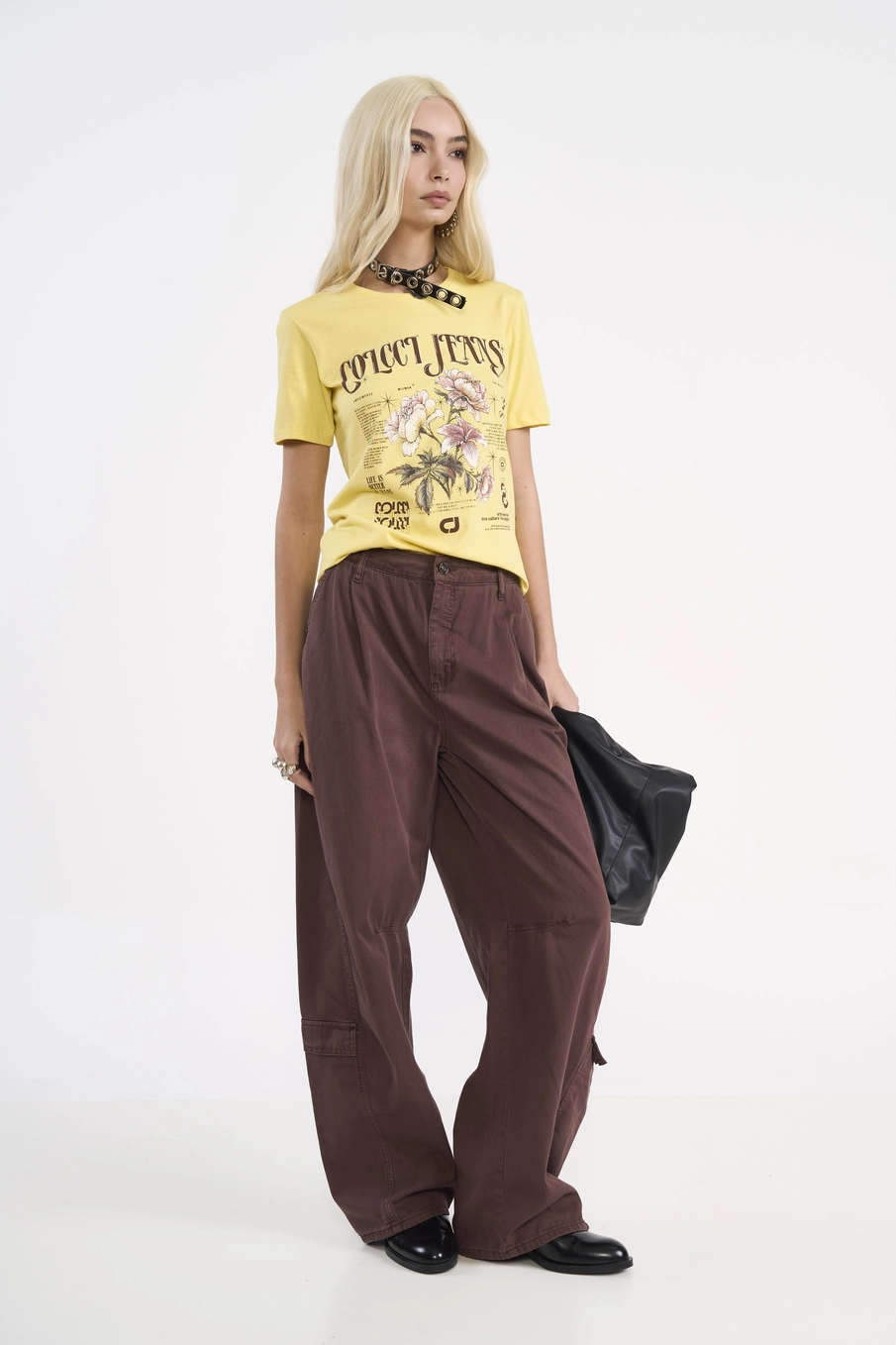 Camiseta Estampada Floral Amarelo
