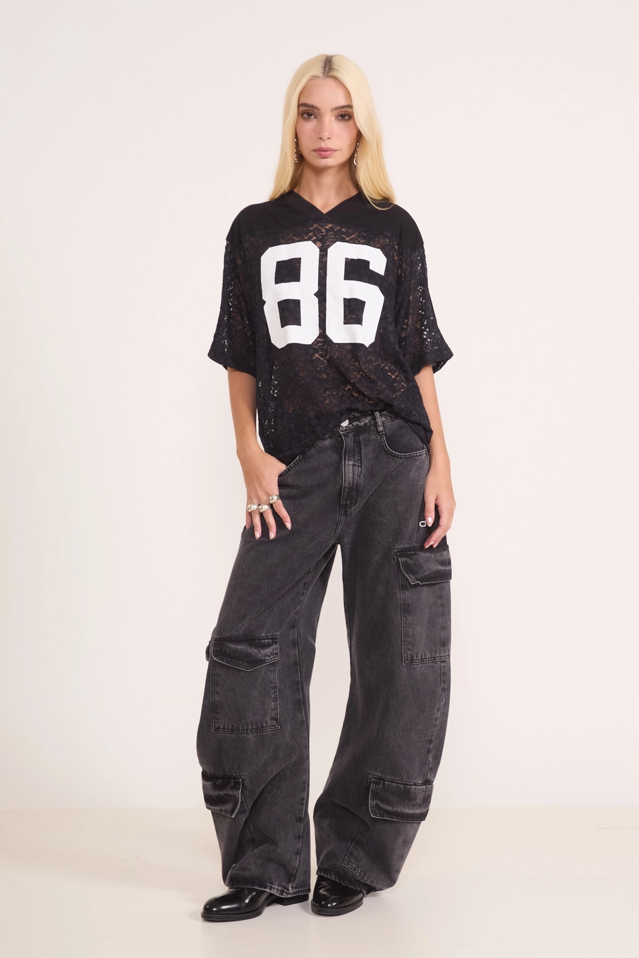 Camiseta Jersey Em Renda Preto